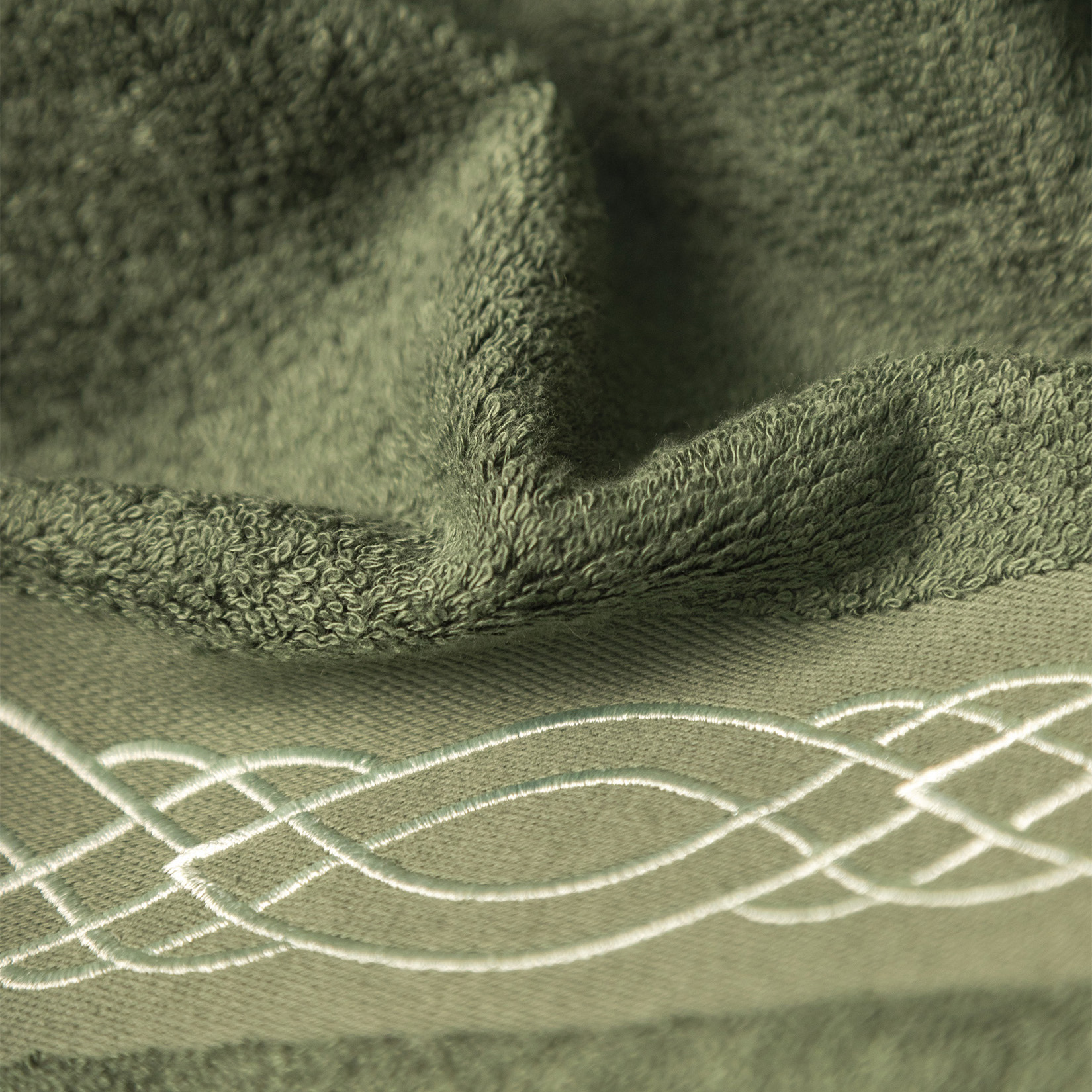 Полотенце ЛЮКСУРИ темно-зеленое