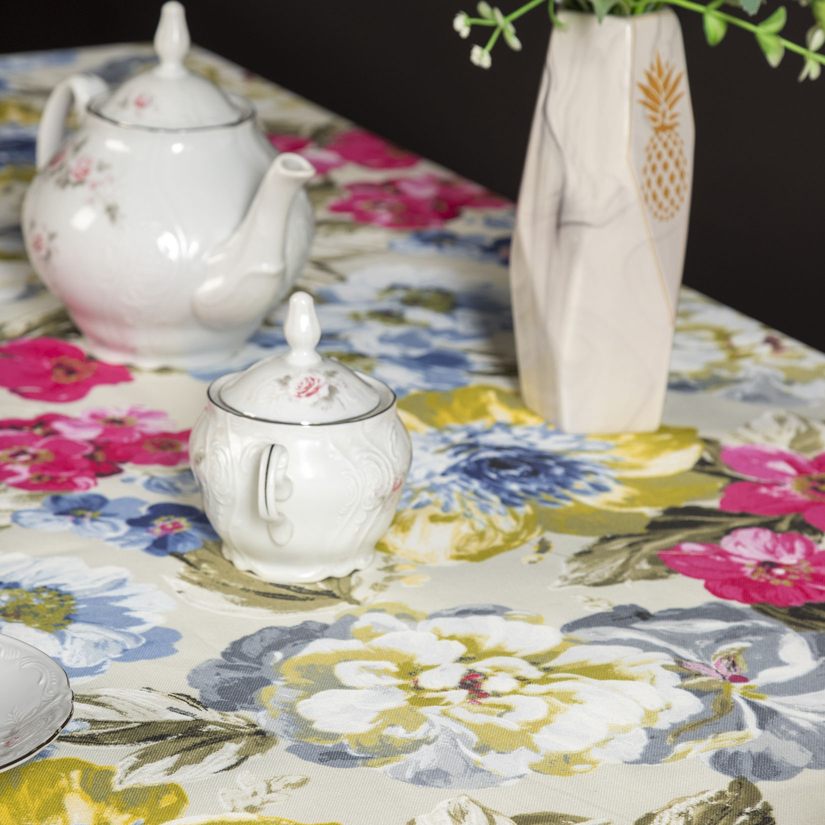 Скатерть 130х180 с тефлоновым покрытием 003