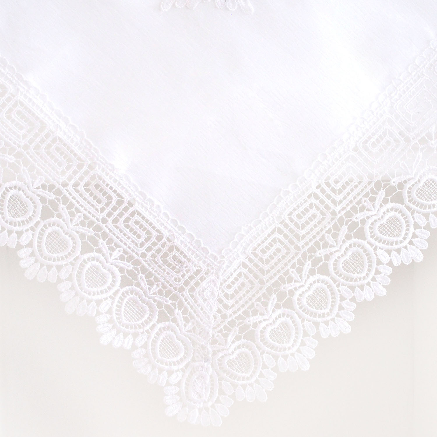 Скатерть 003 белая