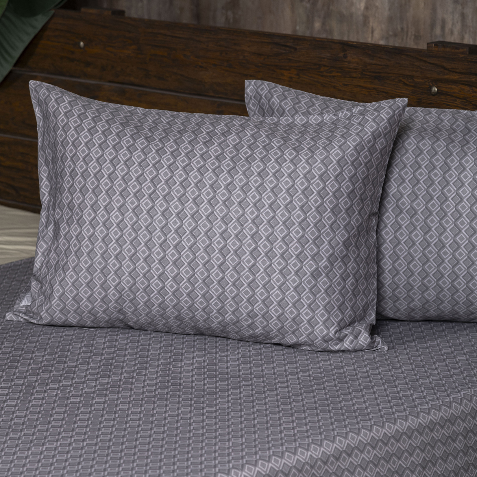 Набор наволочек Сатин-Комфорт темно-серый 16-01 В