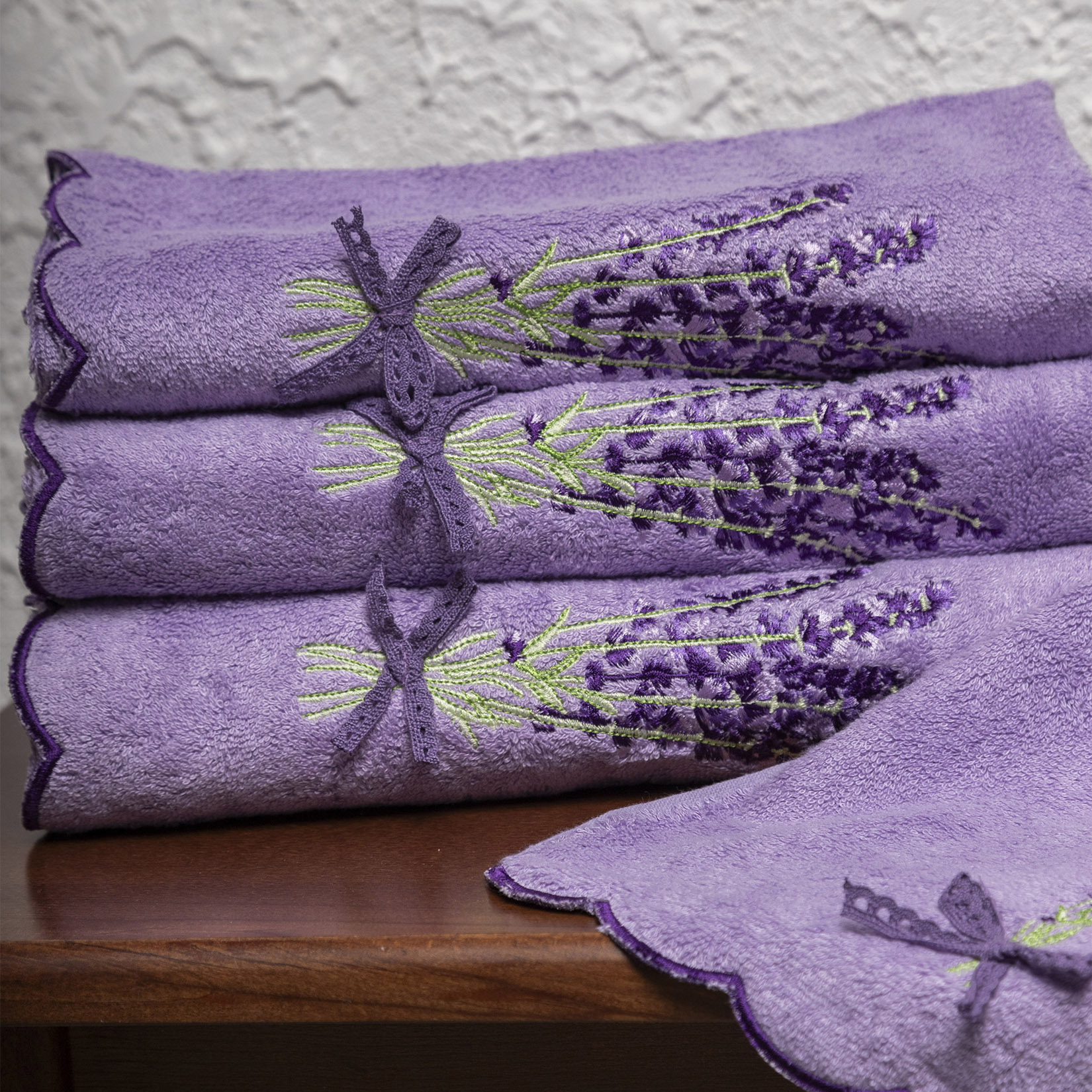 Полотенце ЛАВАНДА-1 темно-сиреневое