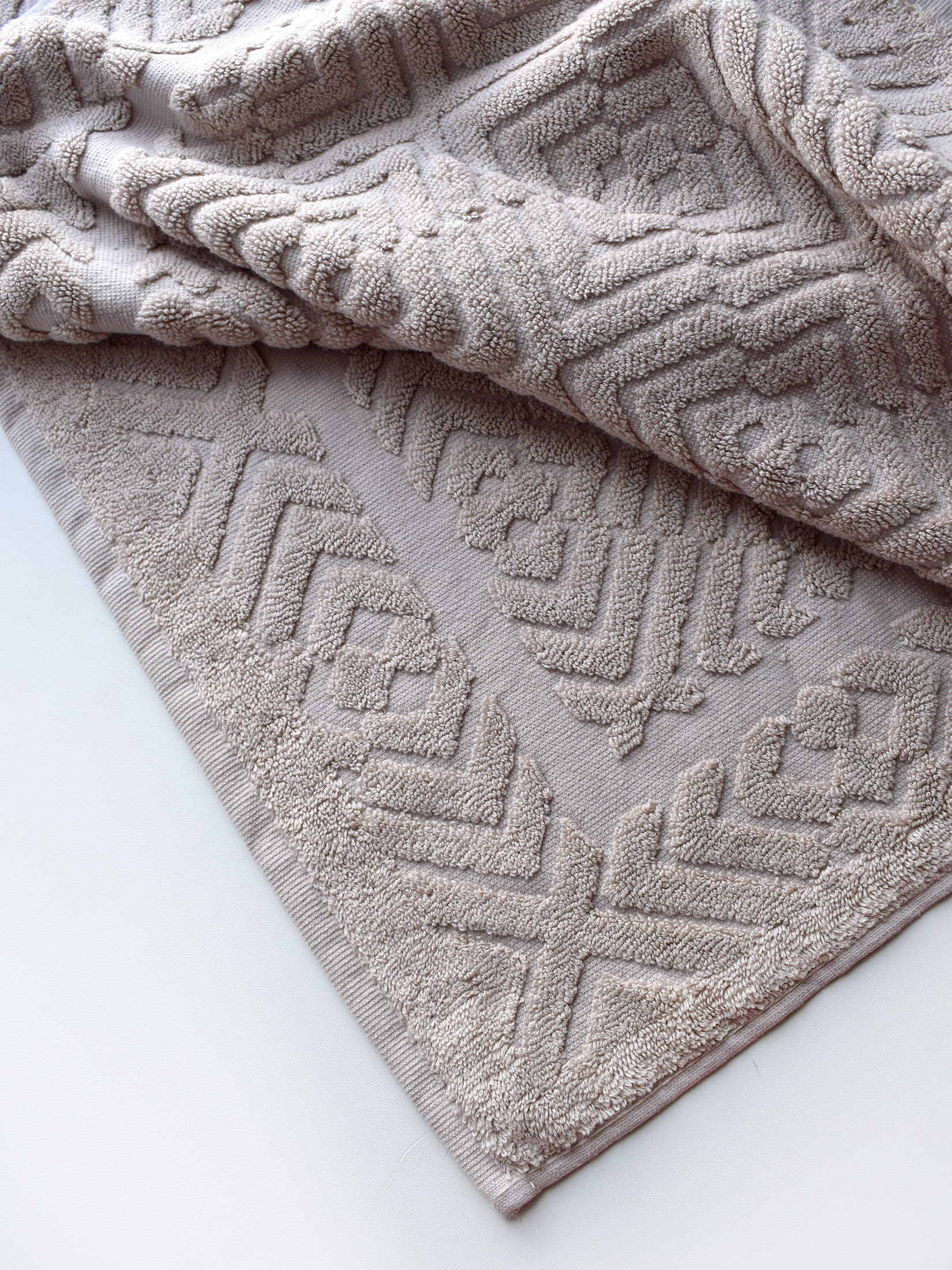 Полотенце ТАЙЛЕР-1 для ног светло-бежевое