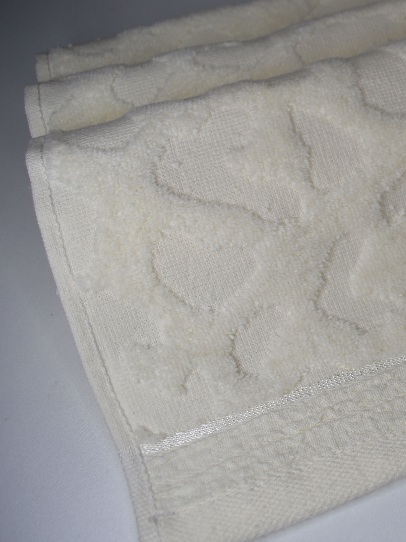 Полотенце ЭМИЛЬ молочное