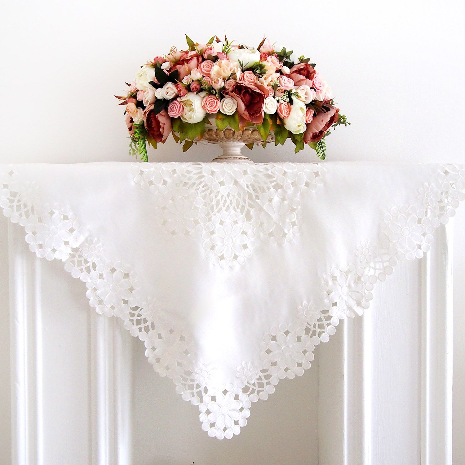 Столешник 2378 белый