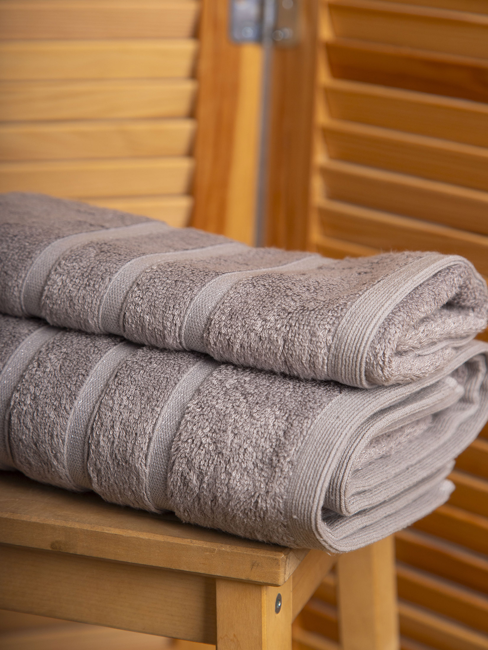 Полотенце СЕЛЕНА светло-серое