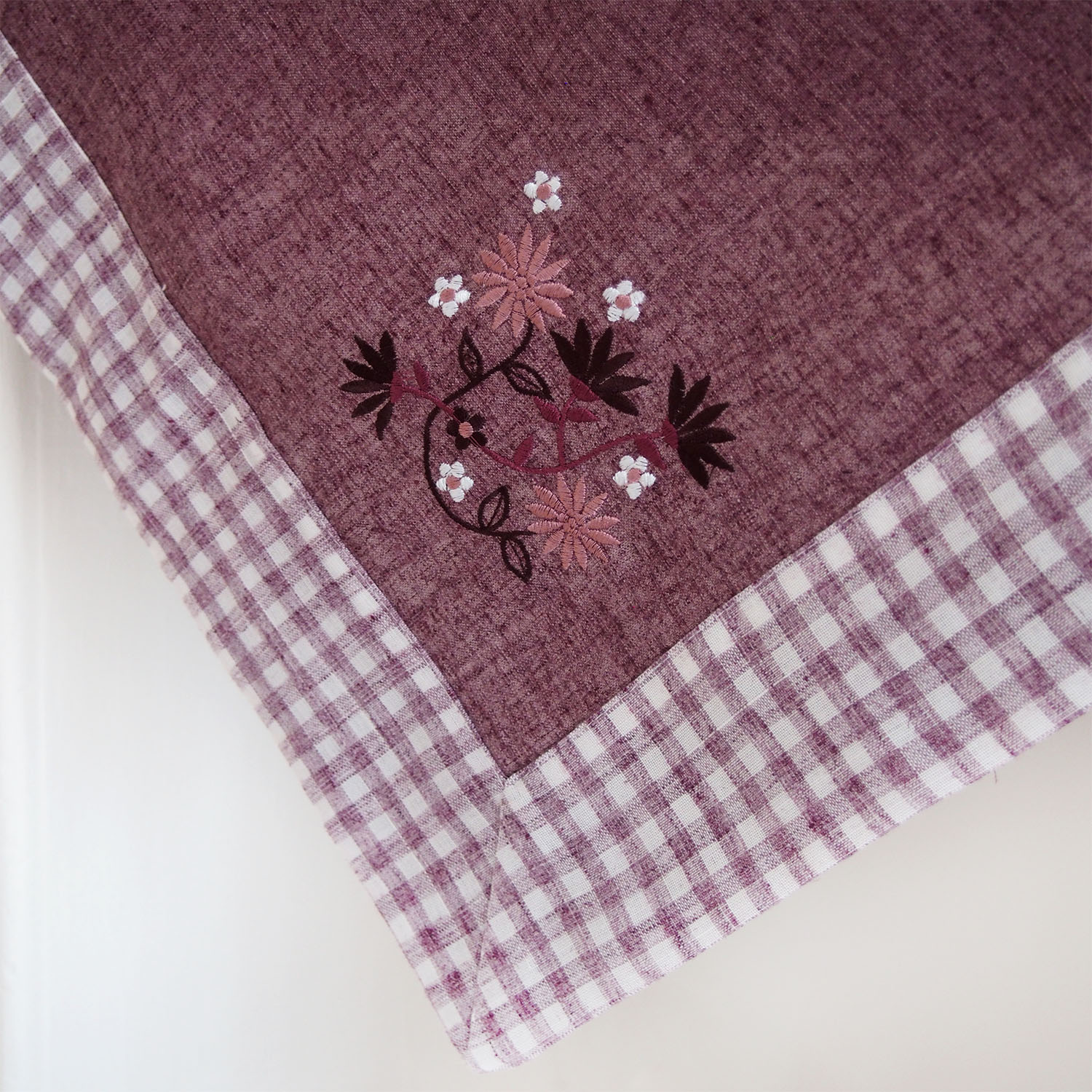 Столешник 3819 бордовый