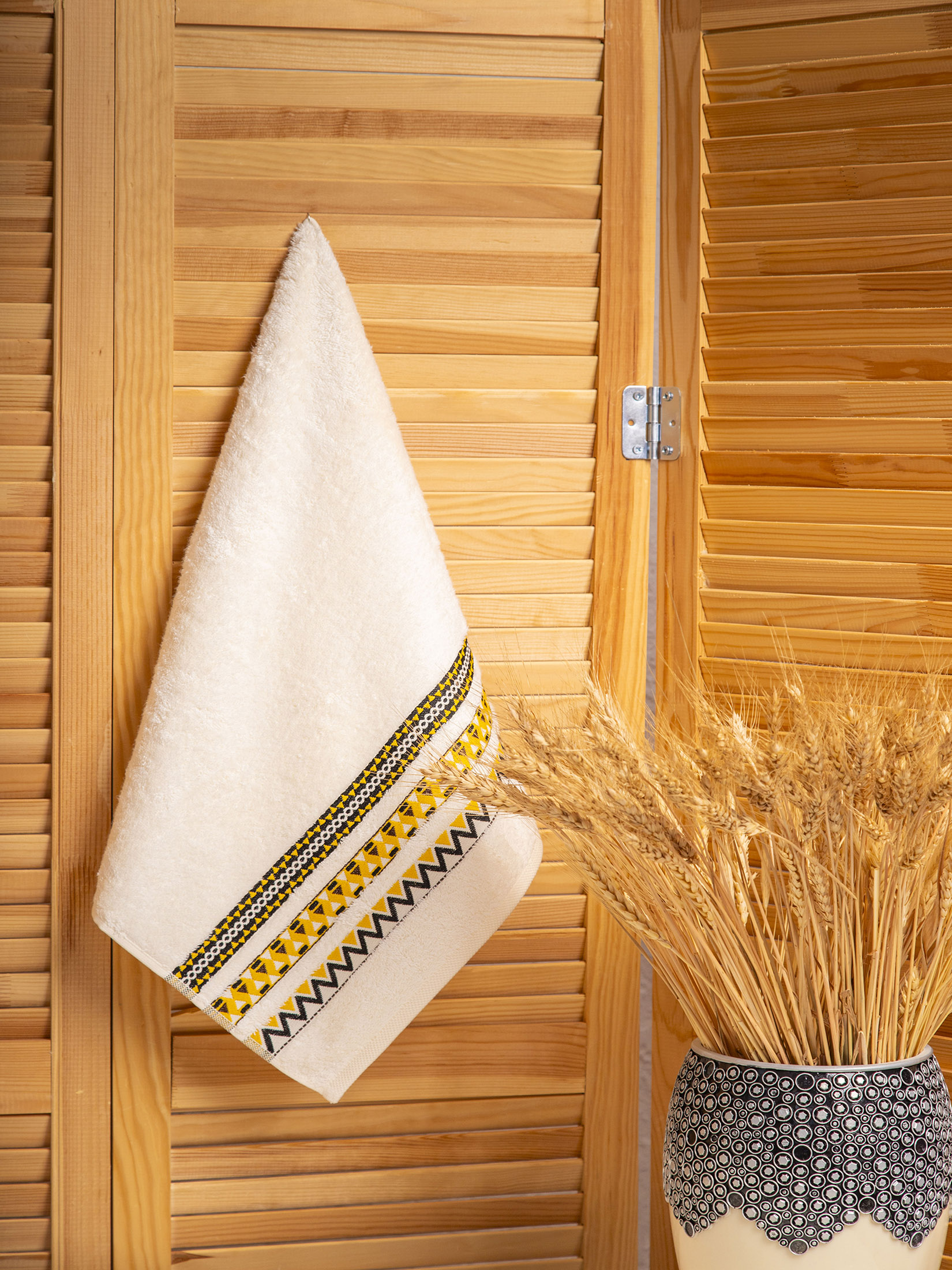 Полотенце ВЕНУС молочное