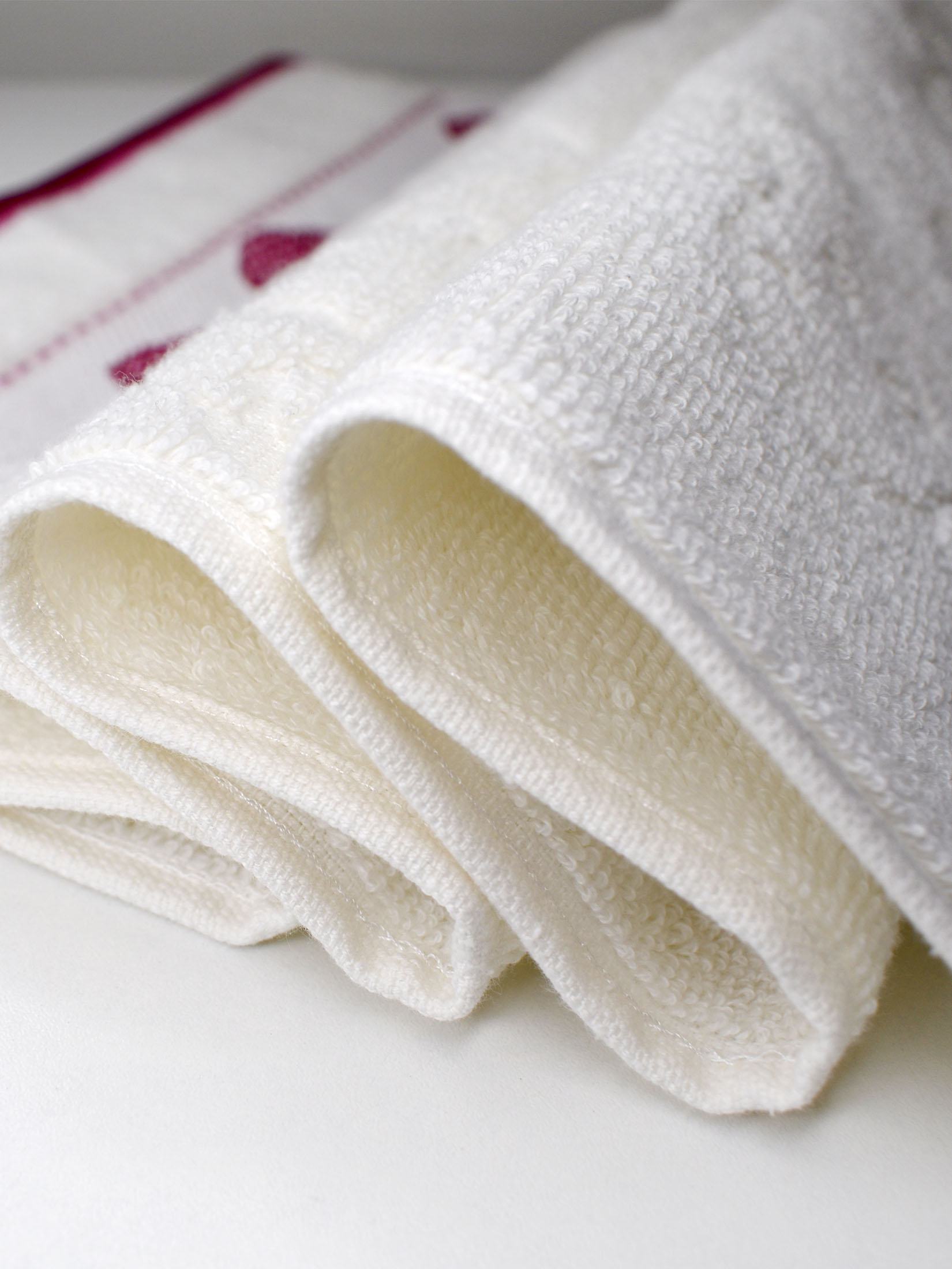 Полотенце ПОНИ белое