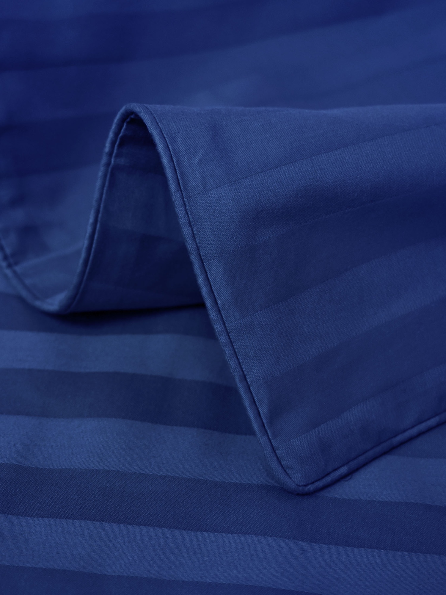 Набор наволочек Сатин-Страйп синие 19-3933