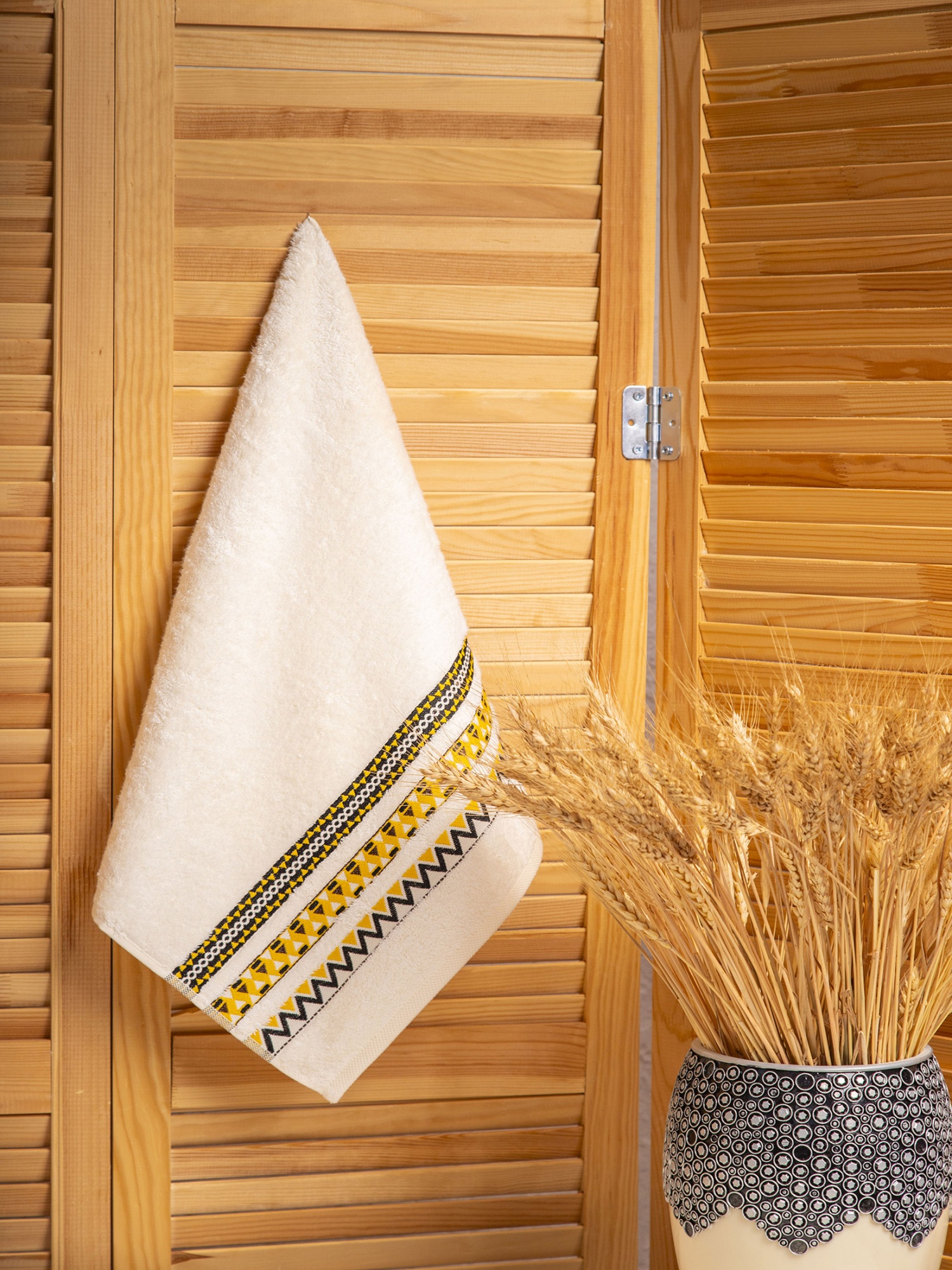 Полотенце ВЕНУС молочное